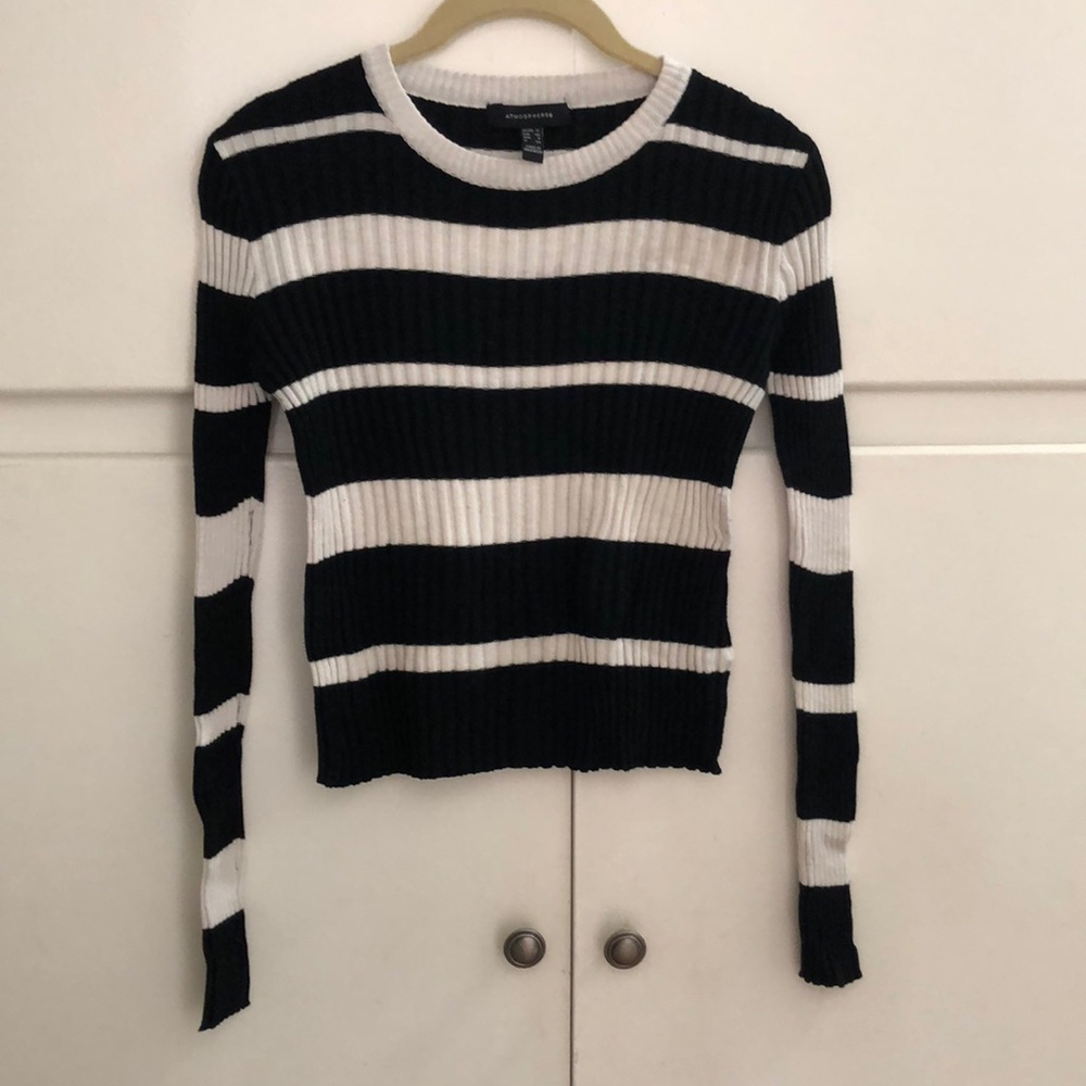 Long sleeve black n white Top ATMOSPHERE